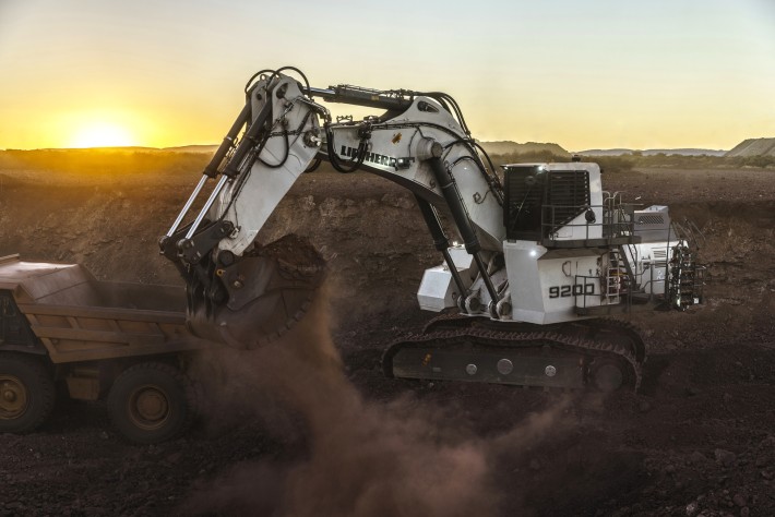  Liebherr mining excavator R 9200 equipped with a backhoe bucket 