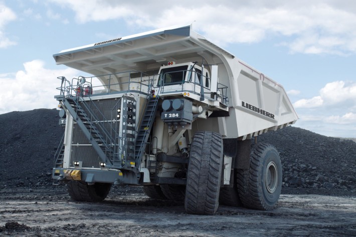  Liebherr T 284 ultra-class mining truck offers a payload of 400 tons (363 tonnes) 