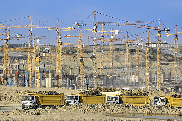 Liebherr Tower Cranes Mega Airport Construction Project Liebherr
