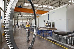 Rulmenți de diametru mare produși de divizia de componente