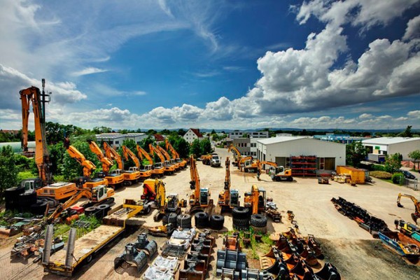 Liebherr offers rental machines for a wide range of requirements.