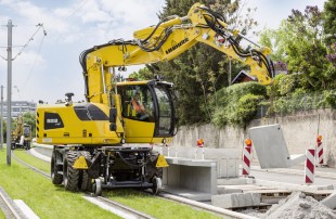 The Liebherr A 922 Rail two-way excavator at a construction site in Stuttgart (Germany)