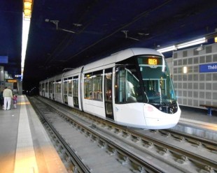 Tramway à plancher tramways à plancher bas intégral du type Citadis à Rouen (France) – ©Transdev