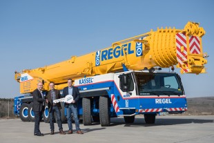 From left to right: Erich Schneider (Liebherr-Werk Ehingen GmbH), Carsten Hildebrandt, Alexander Teifke (both from Regel GmbH)