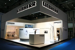 Liebherr component solutions for pitch- and yaw adjustment in wind turbines.