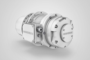 The Liebherr travel drive FAT 325 with electric motor combines a high drive torque with compact design and low weight.