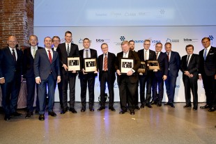 Im Rahmen der Preisverleihung in der Allerheiligenhofkirche in München wurde am Sonntagabend der Bauma Innovationspreis übergeben.