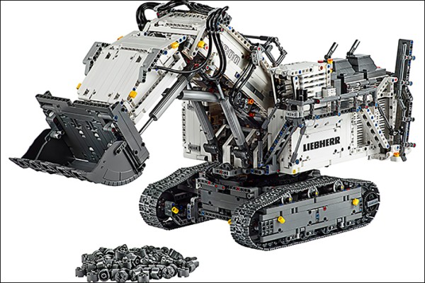 liebherr-lego-r9800-excavator