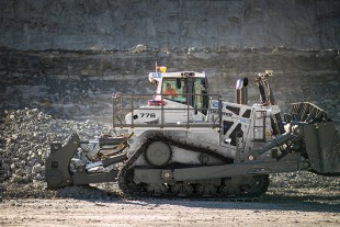 A Liebherr PR 776, the world’s first hydrostatically powered dozer among 70-tonne machines