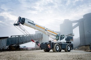 The Liebherr rough-terrain crane LRT 1090-2.1 is designed for high capacity and safety.