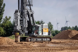 The compact piling and drilling rig from Liebherr: LRB 23.