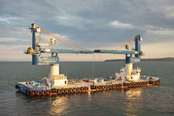 Content-3to2-liebherr-sc-fts-cbg-350-cargo-board-grab-crane-floating-transfer-solution-bulk-handling-bulk-transship-afina-ukraine-4.3