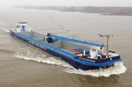 Content-3to2-liebherr-sc-cbw-2100-cargo-board-wippbar-container-handling-multi-purpose-Amsterdam-Mercurius-2