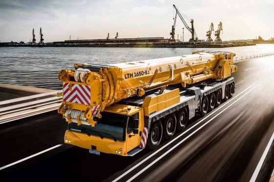 Mobile and crawler cranes at Conexpo 2023 | Liebherr